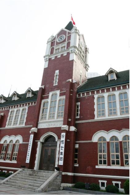 大连海滨小区，小明与好友们的欢乐时光